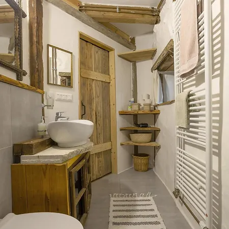 Holiday home Domcek Pod Botanickou Zahradou Banska Stiavnica